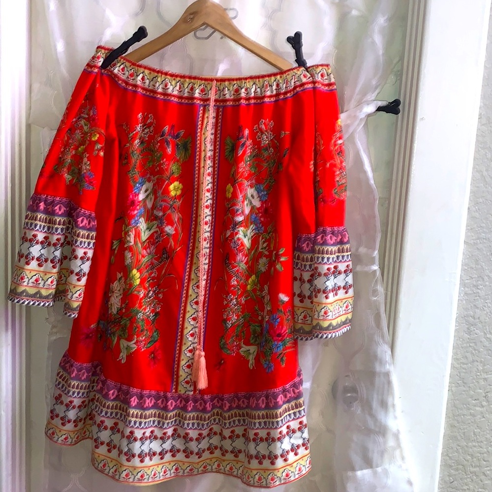 Women’s  red multicolor floral, off shoulder coverup dress, size large